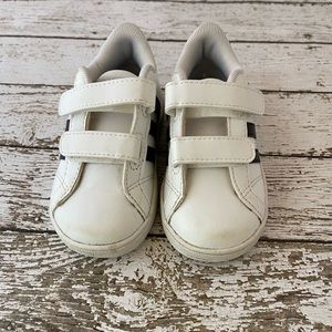 Adidas toddler sneaker
